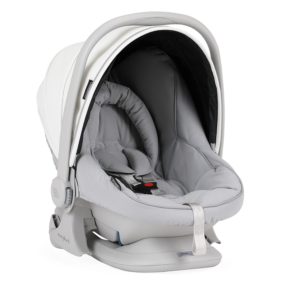 Bebecar easymaxi base clearance